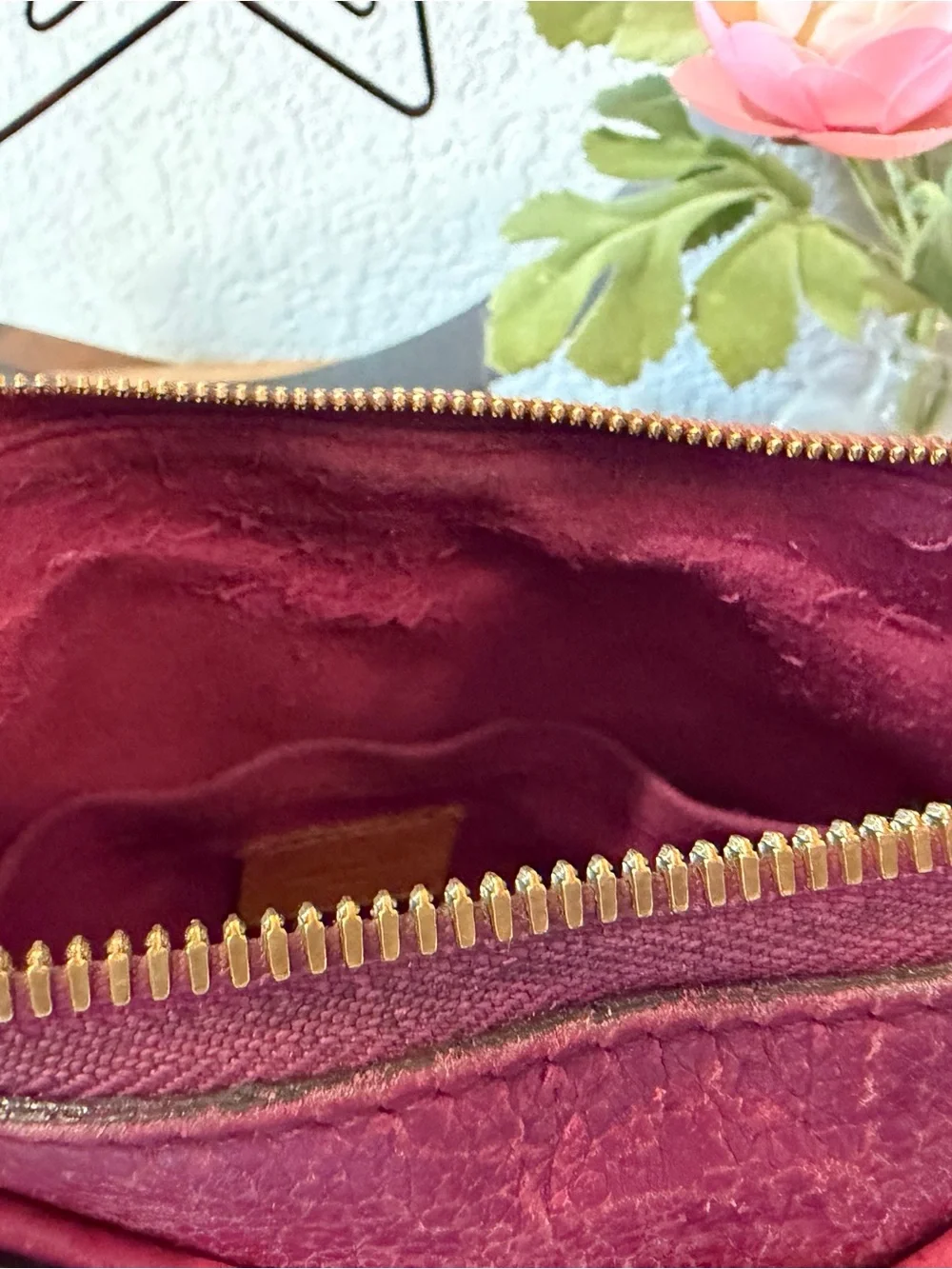 Louis Vuitton Pallas BB - Fuchsia interior